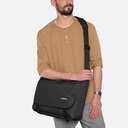 EASTPAK EK07600