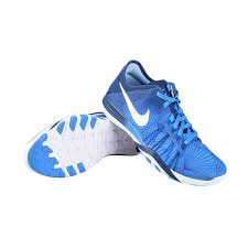 [833424-400] WMNS NIKE FREE TR 6 PRT  (833424-400)